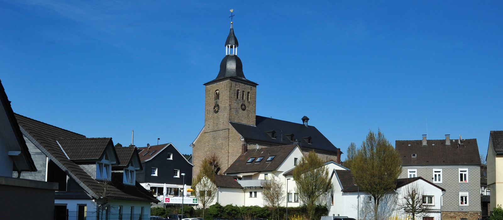 Lindlar Ortskern katholische Kirche